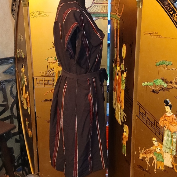 Like new loft dress - Picture 2 of 4